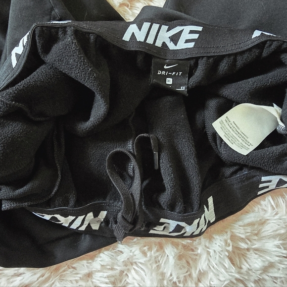 Men's Nike Dri-Fit Swoosh Big Logo Sweatpants XL - Picture 4 of 5